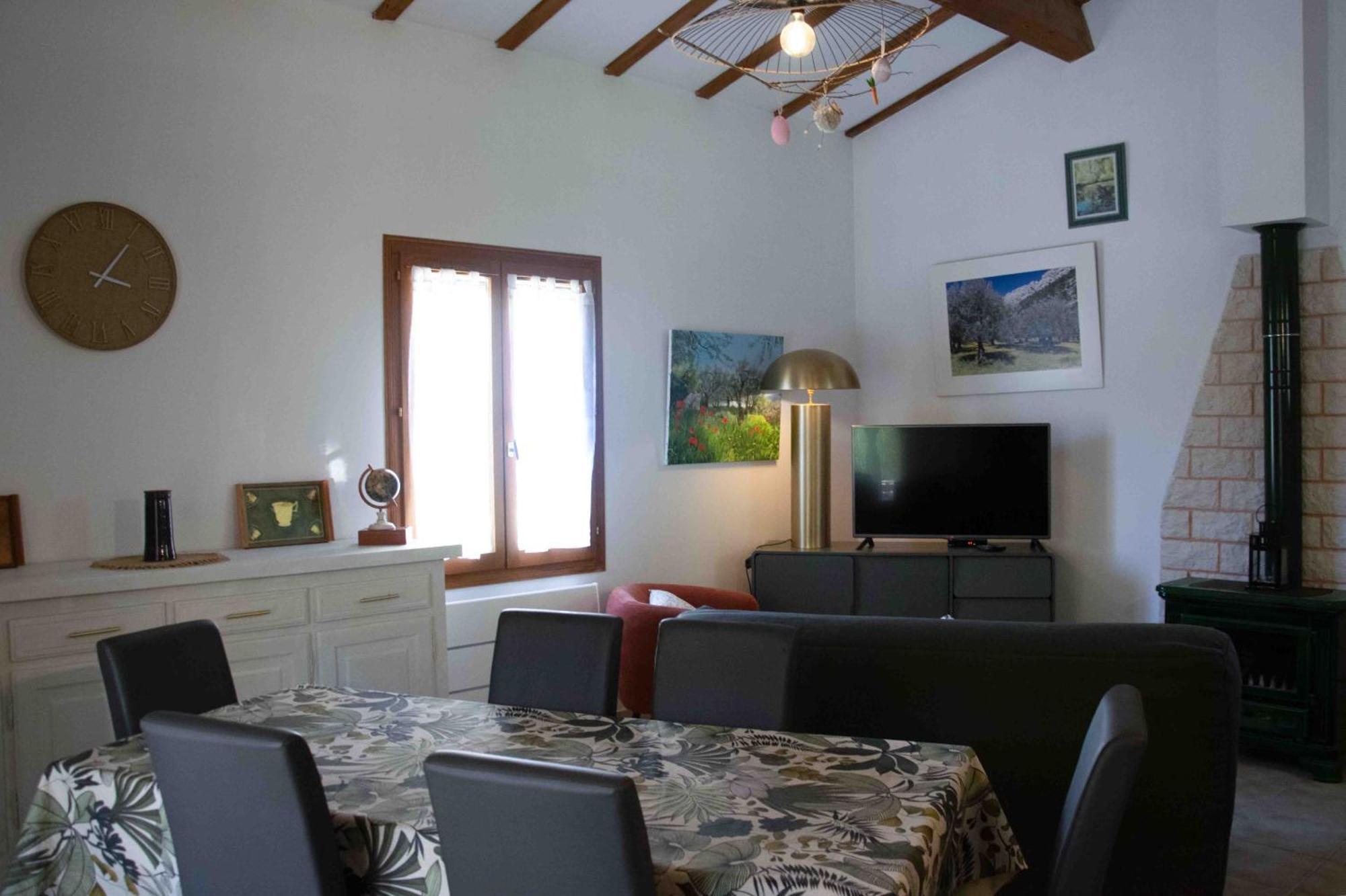 Les Grands Pres Des Baronnies Guest House La Roche-sur-le-Buis Exterior photo